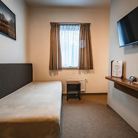 Ejga בית הארחה